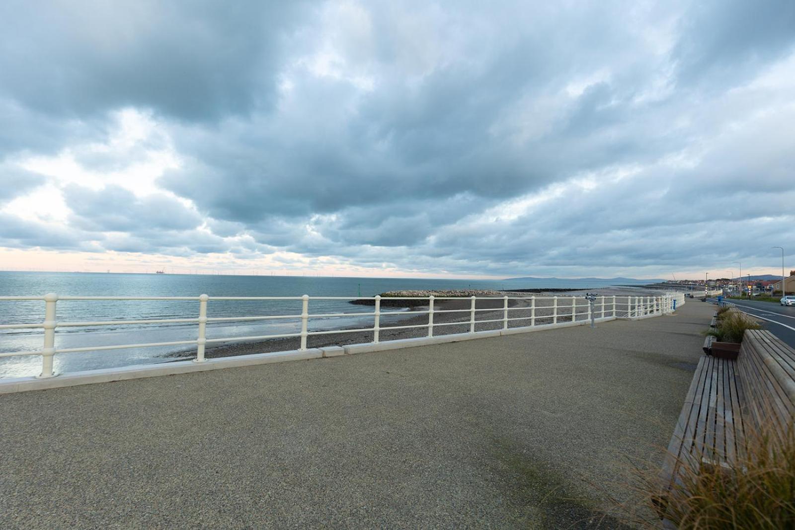 Willow - Cost 3 Bed In Penrhyn Bay With Sea Views With Access To Snowdonia Rhôs-on-Sea