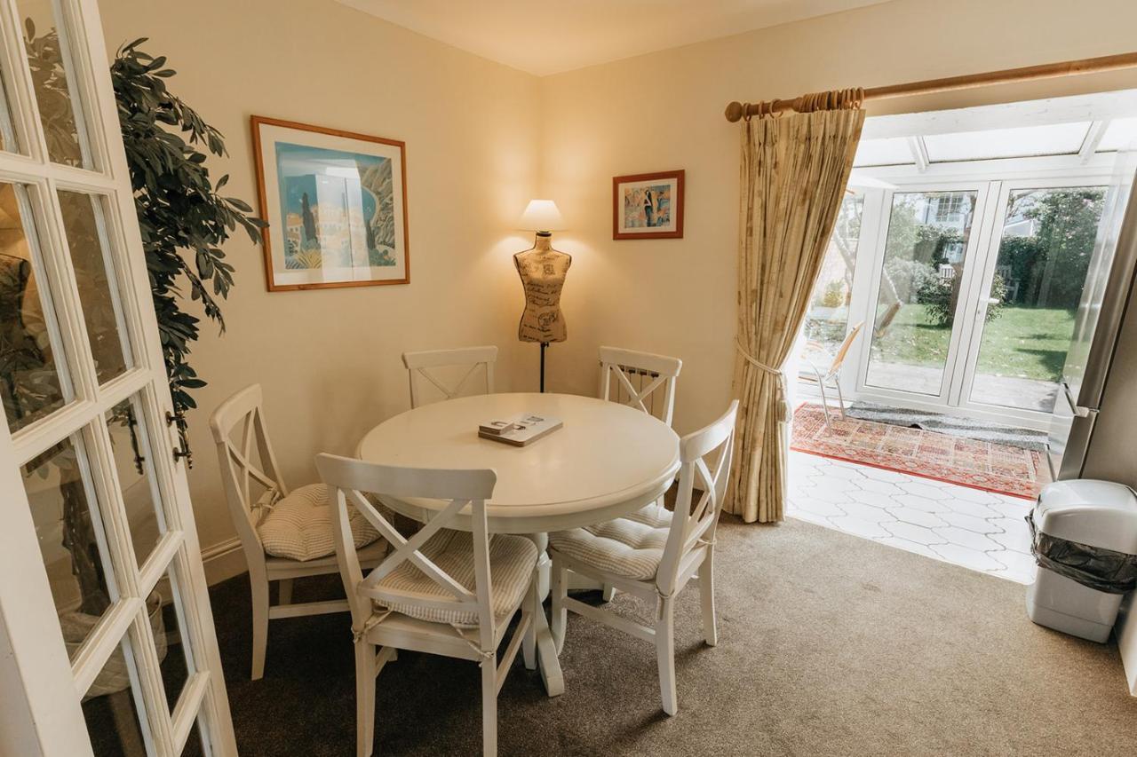 Holiday home Willow - Cost 3 Bed In Penrhyn Bay With Sea Views With Access To Snowdonia *
